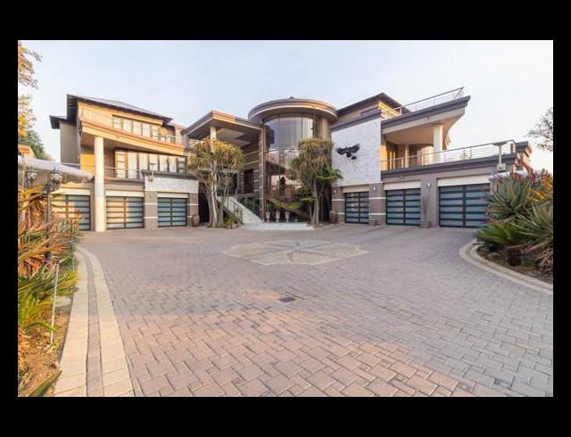 5 BEDROOM HOUSE FOR SALE IN MEYERSDAL ECO ESTATE